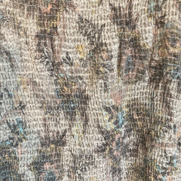 Free People Square Neckline Chiffon
Printed Top (M) - Picture 9 of 10